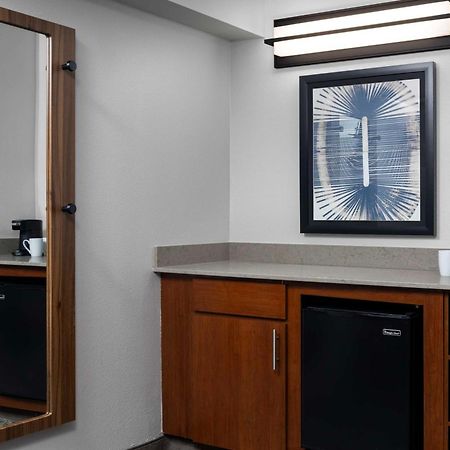Hyatt Place Indianapolis Airport Ngoại thất bức ảnh