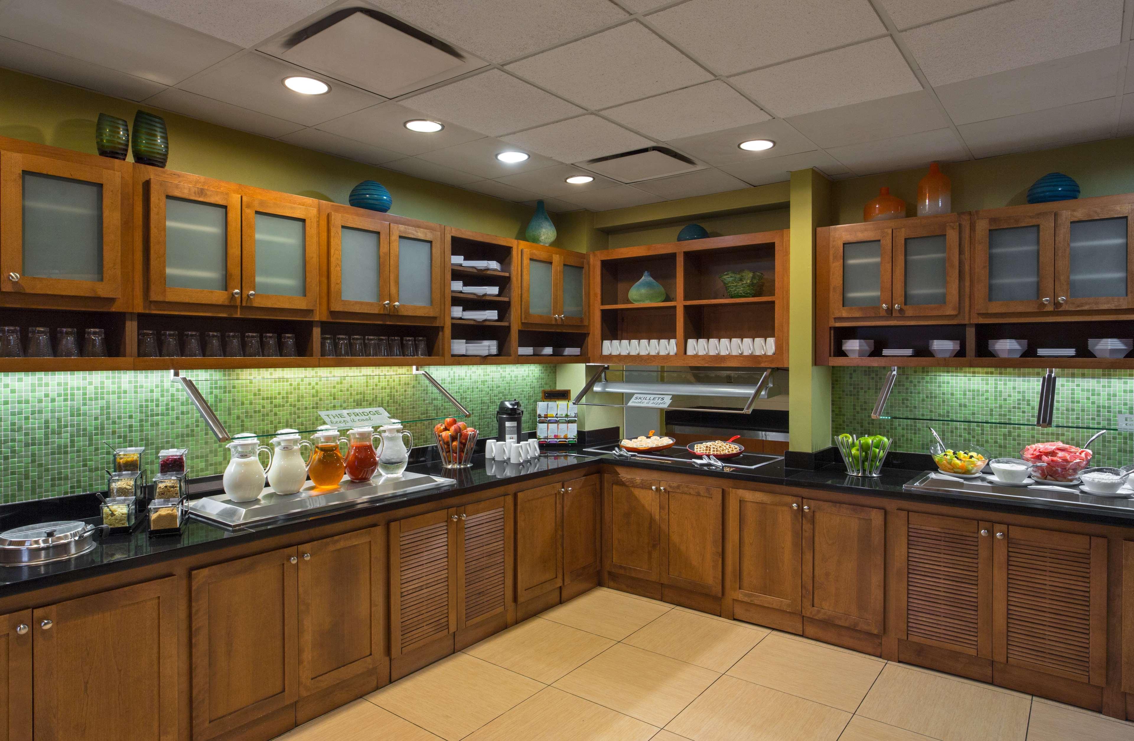 Hyatt Place Indianapolis Airport Ngoại thất bức ảnh