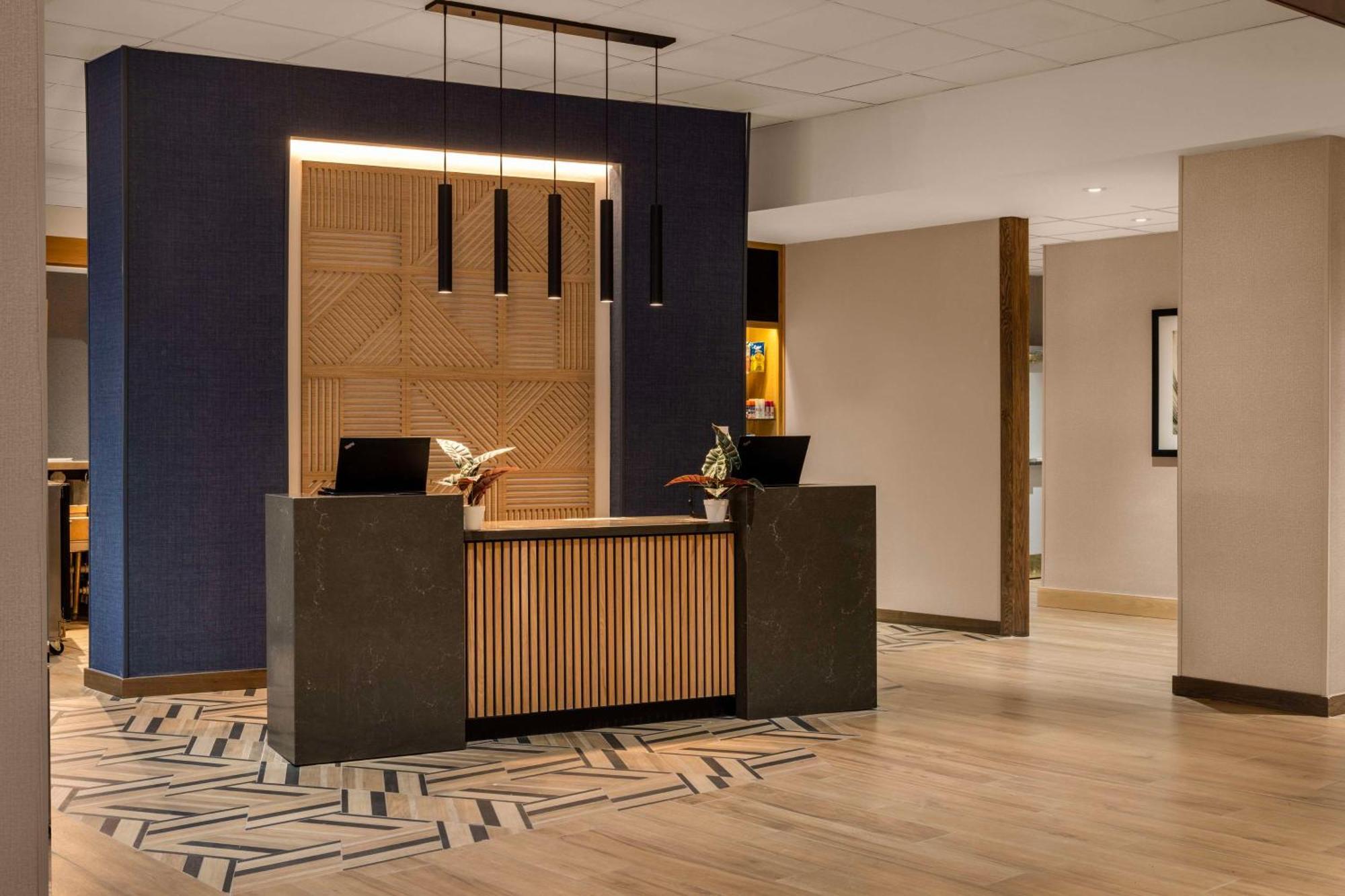 Hyatt Place Indianapolis Airport Ngoại thất bức ảnh