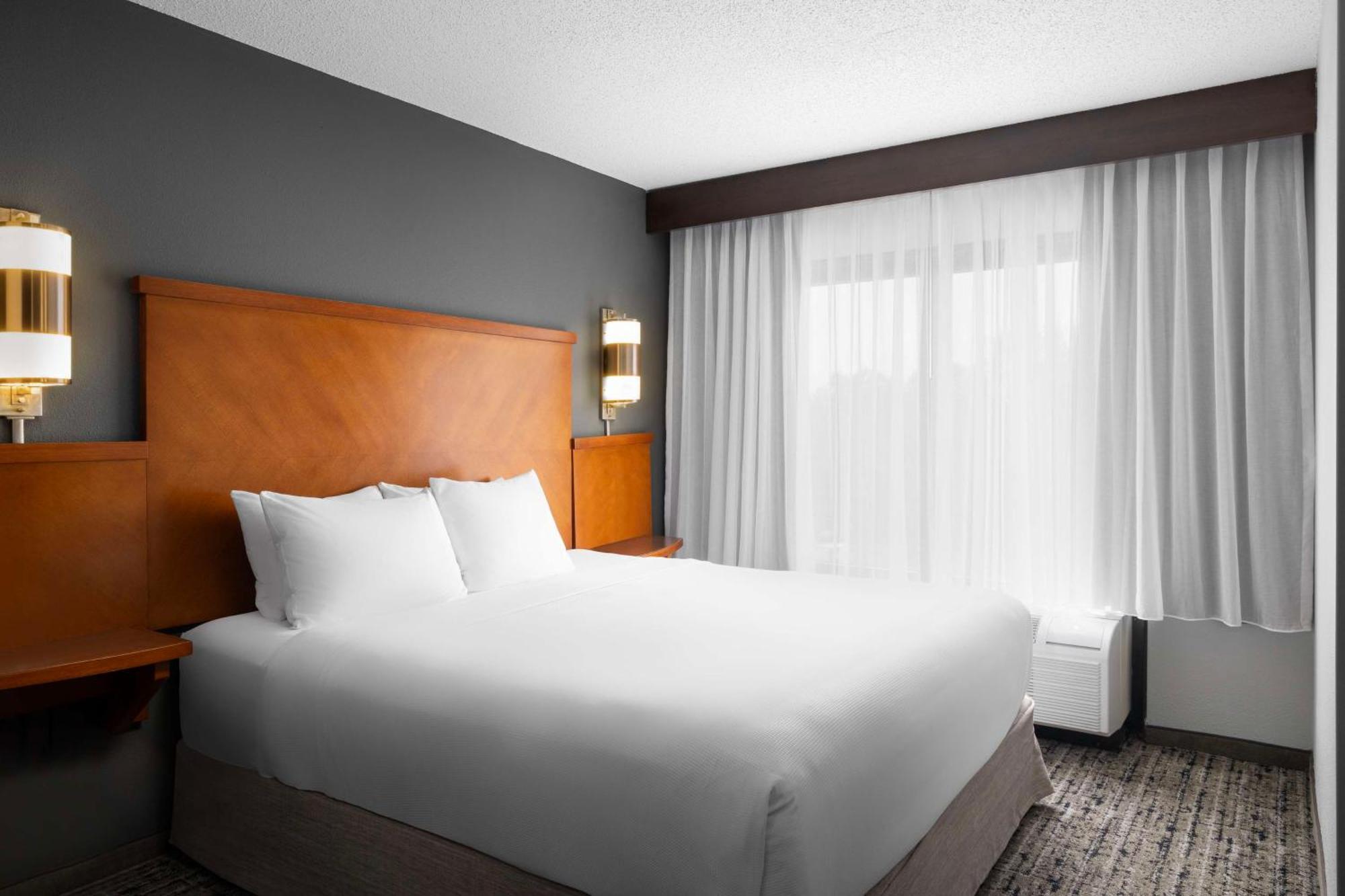 Hyatt Place Indianapolis Airport Ngoại thất bức ảnh